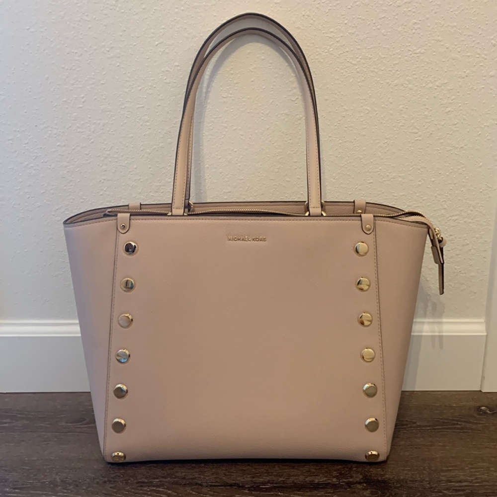 Michael Kors Holly Studded Large Shoulder Tote Bag Soft Pink. New!